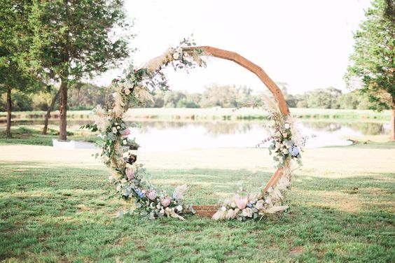 Circle arch